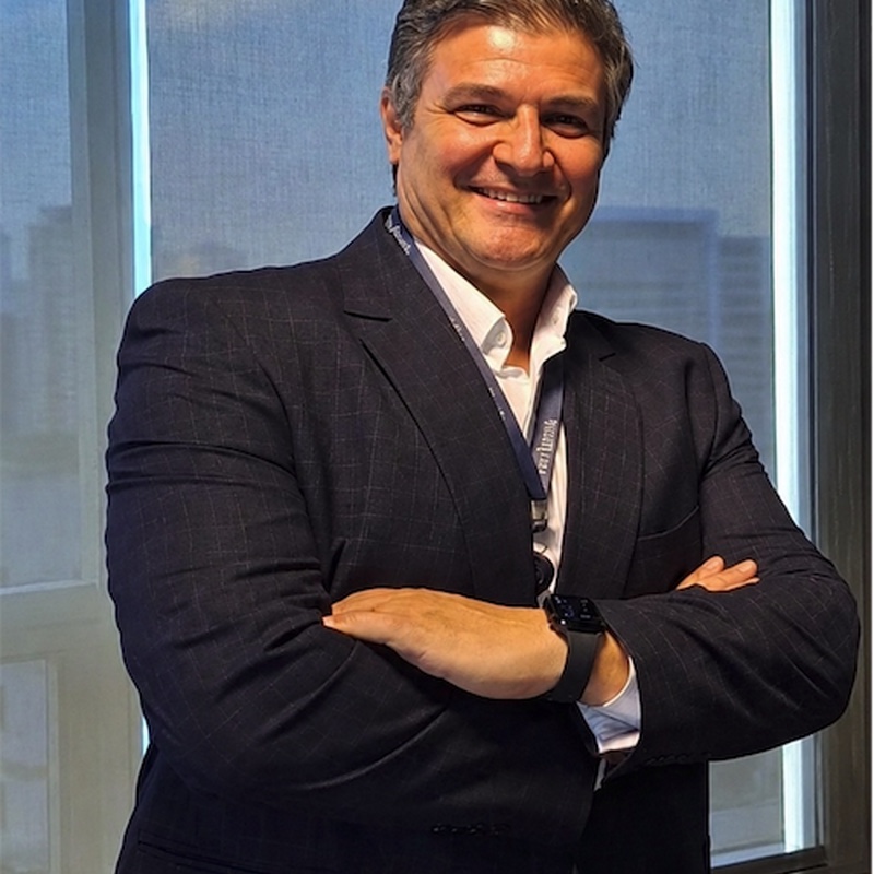 Marcos Paulo — Meta Dados